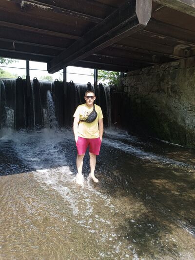  ,   Leo, 37 ,   ,   