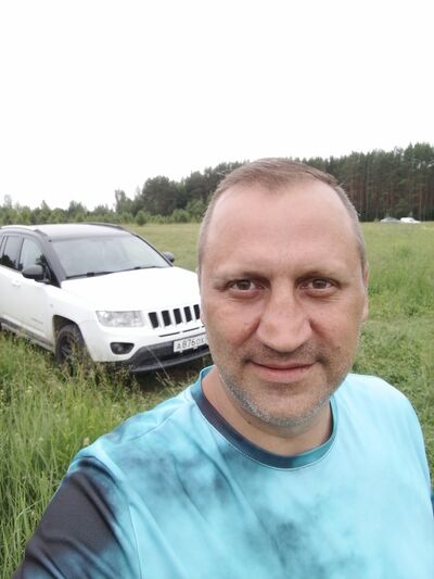  ,   Nestor M, 45 ,     