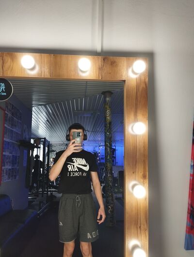  deleted,   Anton, 19 ,   ,   