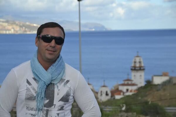  Santa Cruz de Tenerife,   German, 54 ,   ,   