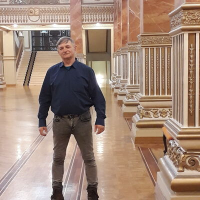  ,   Vlad, 65 ,   