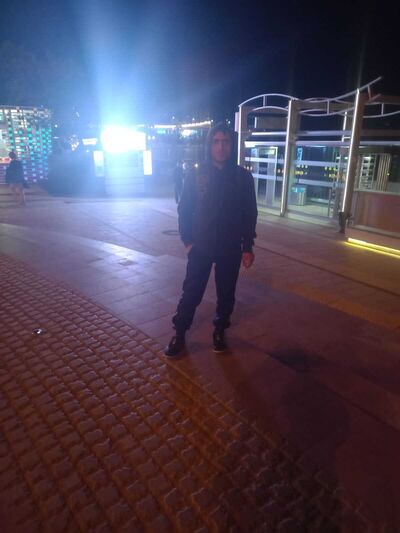  --,   Sargis, 38 ,   ,   