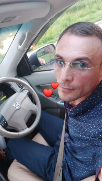  ,   Saro, 38 ,   ,   