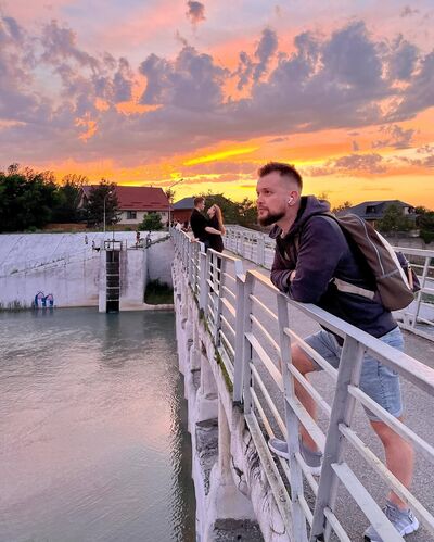 ,   Boris, 29 ,   ,   