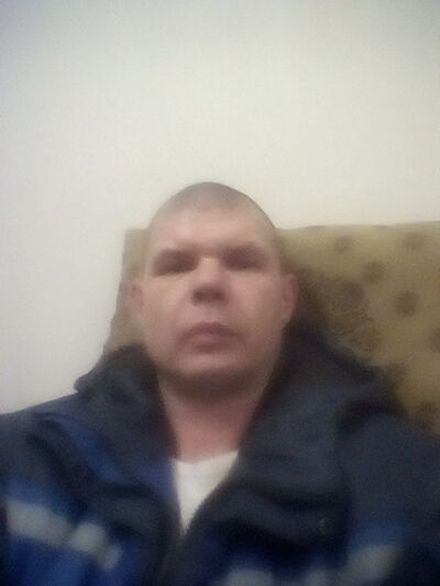  ,   Kosty, 49 ,   