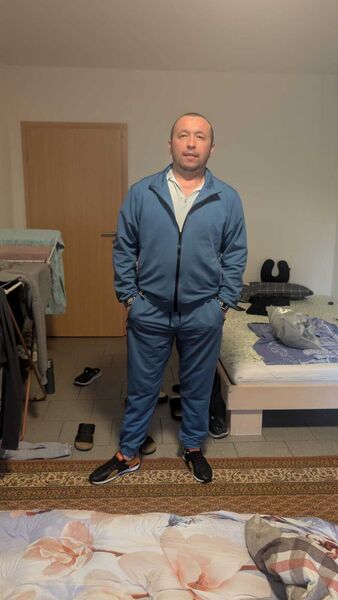  Worms,   Roma, 41 ,   ,   