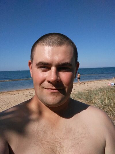  ,   Dima, 33 ,   