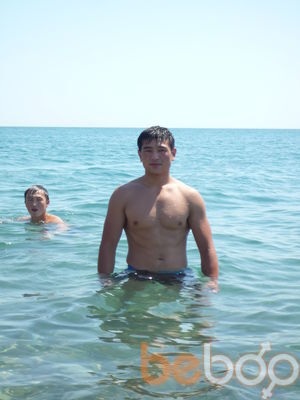 ,   Jonny, 34 ,   