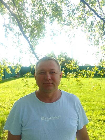 ,   Aleks, 42 ,   ,   