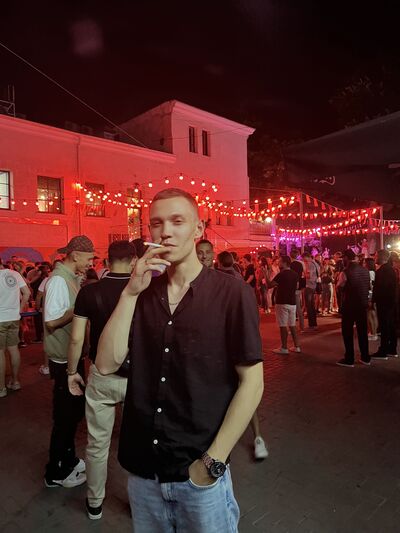  Athis-Mons,   Roman, 26 ,   ,   