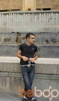  ,   Artur, 39 ,   