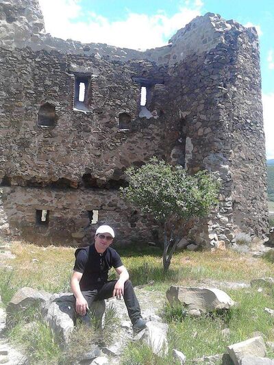  ,   Maxo, 41 ,   