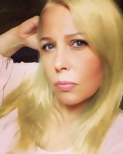  ,   Lena, 43 ,   ,   , c 