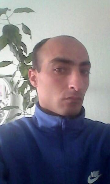  ,   Mher, 38 ,   ,   
