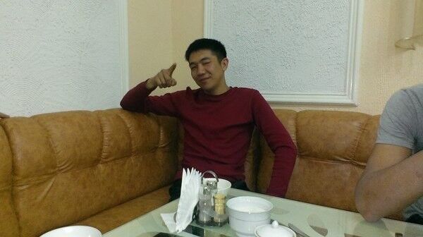  ,   Doni, 33 ,   ,   , c 