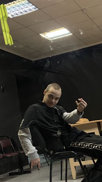  -,   , 18 ,   