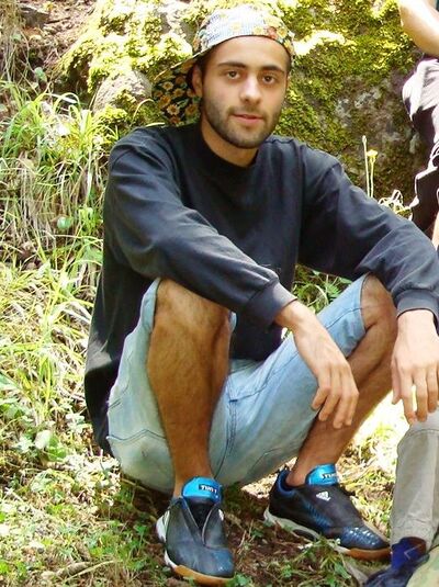  ,   Gio, 42 ,   ,   , c 