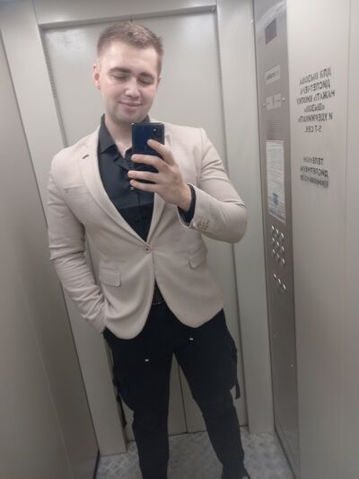  ,   Daniil, 25 ,   ,   , c , 