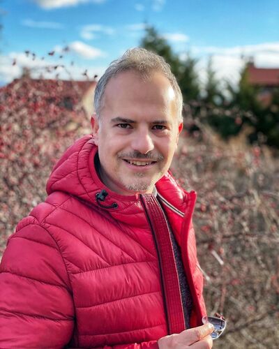  ,   Richard, 55 ,   ,   
