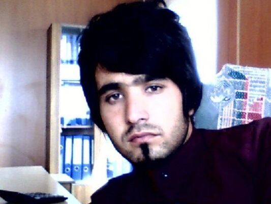  ,   Leontev, 40 ,   ,   , c 