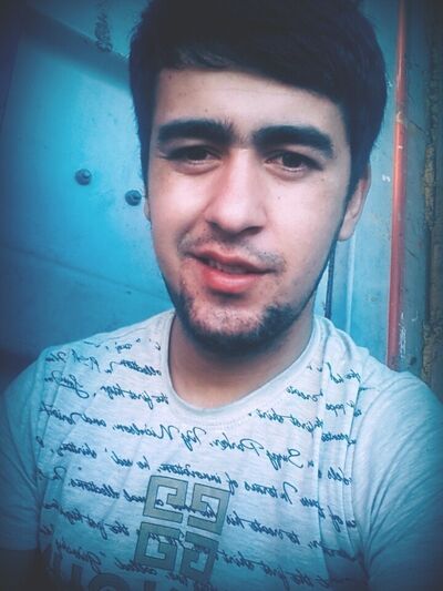  ,   Idris, 32 ,   ,   , c 