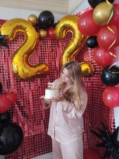  ,   Lina, 23 ,   ,   