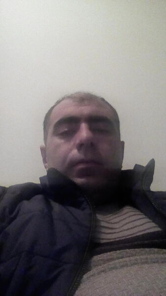  ,   Artur, 40 ,   ,   , c 
