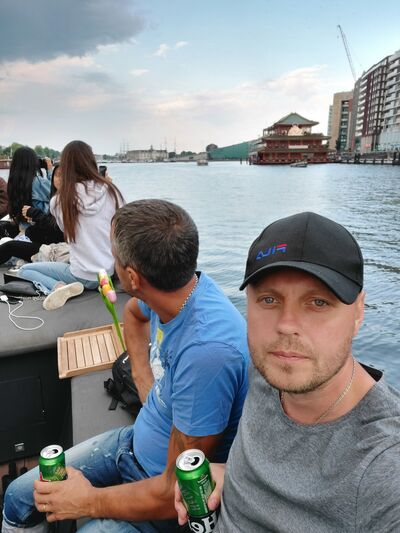  ,   Sasha, 45 ,   ,   , c 
