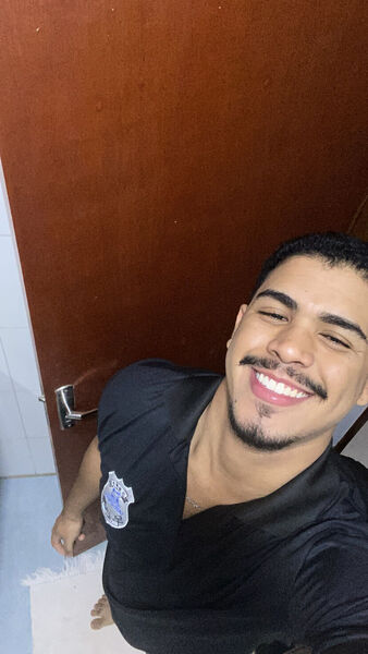  --,   Marcos, 22 ,   ,   