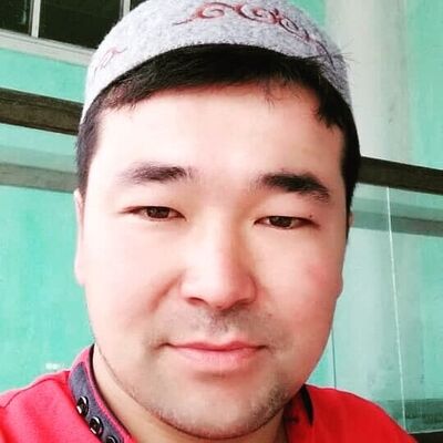  ,   Marat, 36 ,  