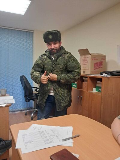  -,   Frank, 39 ,   ,   , c , 