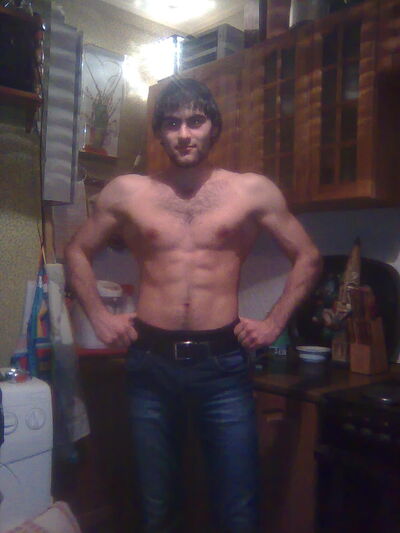  ,   Eldar, 37 ,   ,   