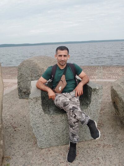  -,   Alex, 38 ,   ,   