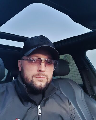  ,   Ruslan, 39 ,   ,   , c 