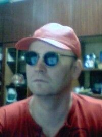  ,   Lennon, 40 ,     , c 