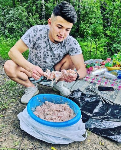  ,   Ali, 23 ,   ,   