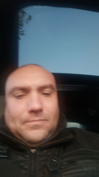  Bielany Wroclawskie,   Viktor, 41 ,   ,   