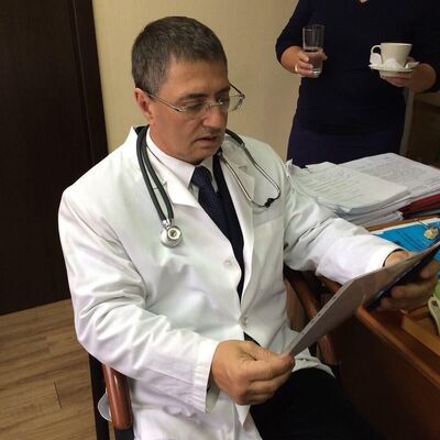  ,   DR Larry, 56 ,     , c 