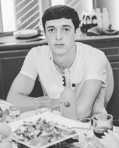  ,   Vazgen, 23 ,   ,   