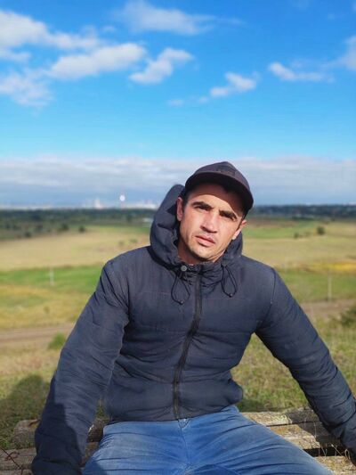  ,   Georgiy, 37 ,     , c 