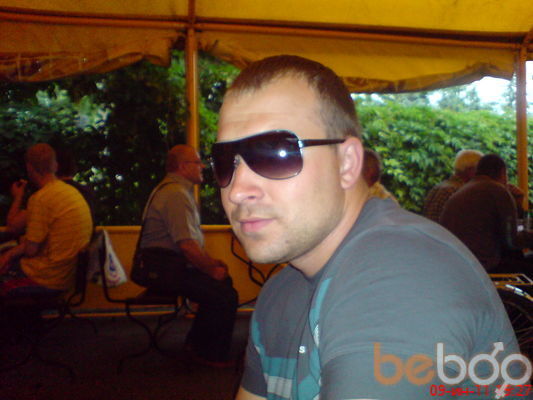   ,   Vladimir, 41 ,   