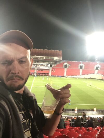  ,   Mike, 30 ,   ,   , c , 