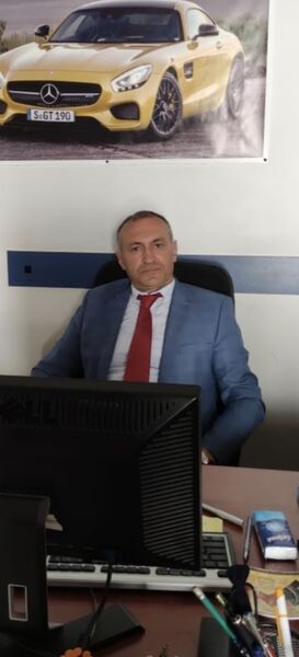  ,   Armen, 51 ,   ,   