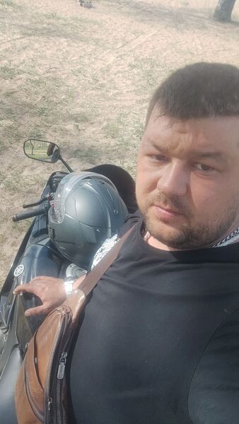  ,   Anton, 36 ,   ,   , 