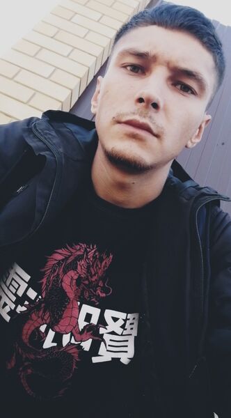  --,   Maximillian, 32 ,   ,   , 
