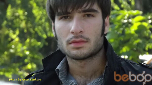  ,   Kurban, 32 ,  