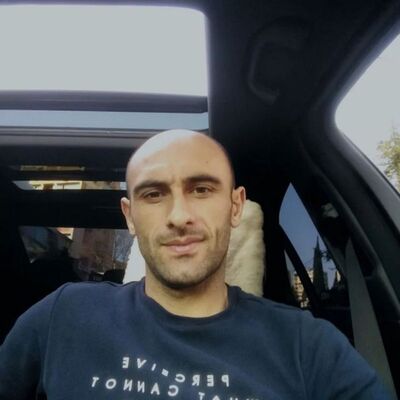  ,   Alik, 42 ,   ,   