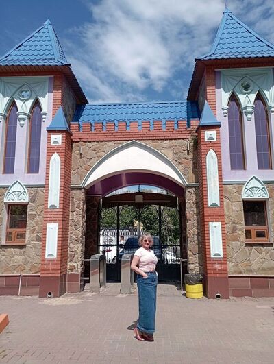  ,   Olga, 53 ,   c 