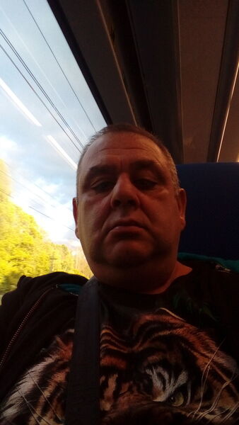 ,   Maks, 51 ,   ,   , c 
