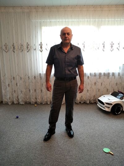  ,   Veacelav, 48 ,   ,   
